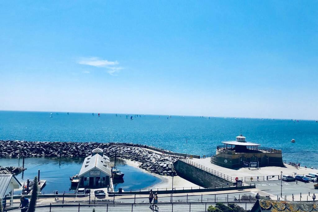 Clarendon View, Historic Apartment With Sea Views Ventnor Exterior photo